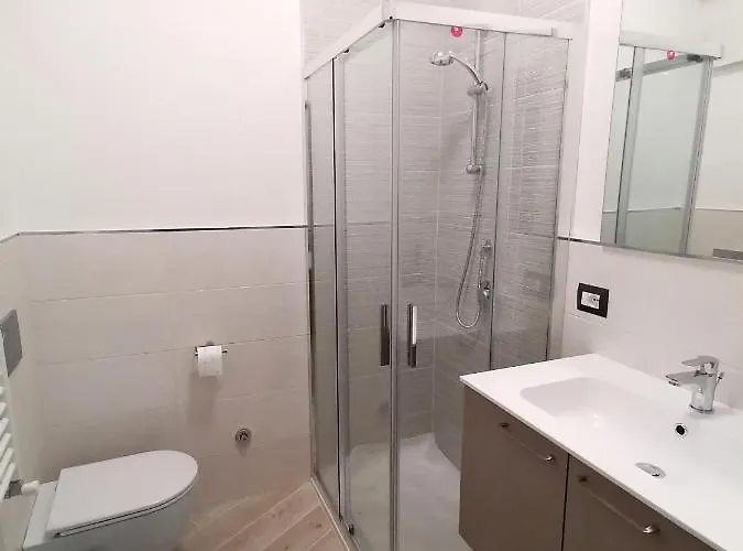 In Centro * ואסטו